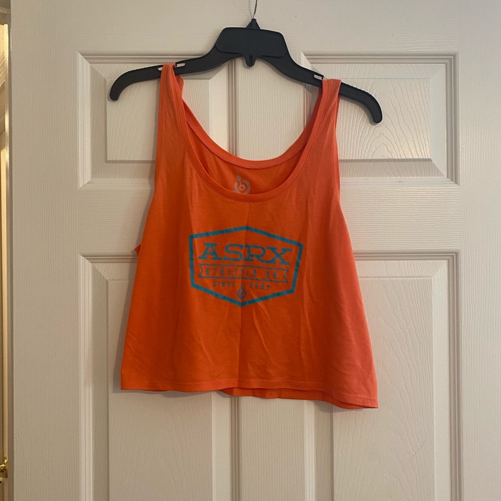 CrossFit workout tanks